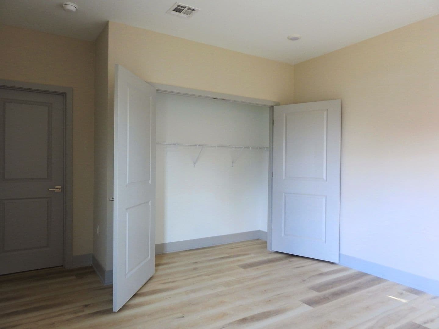 Philadelphia Townhome: 2336 N 2nd St
