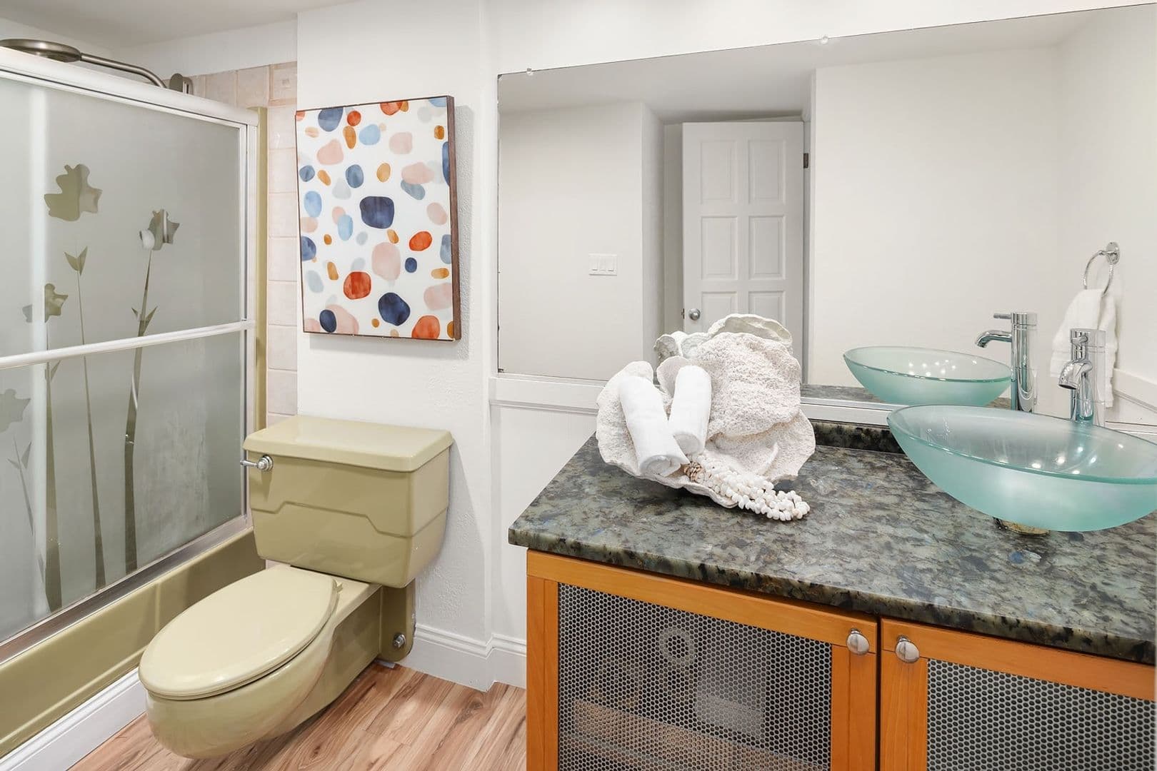 Bellevue House: 5761 110th Ave SE