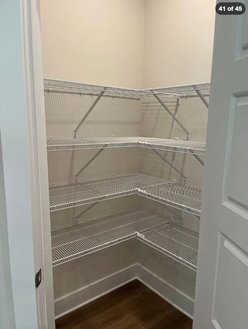 Greer House: 854 Thread Way
