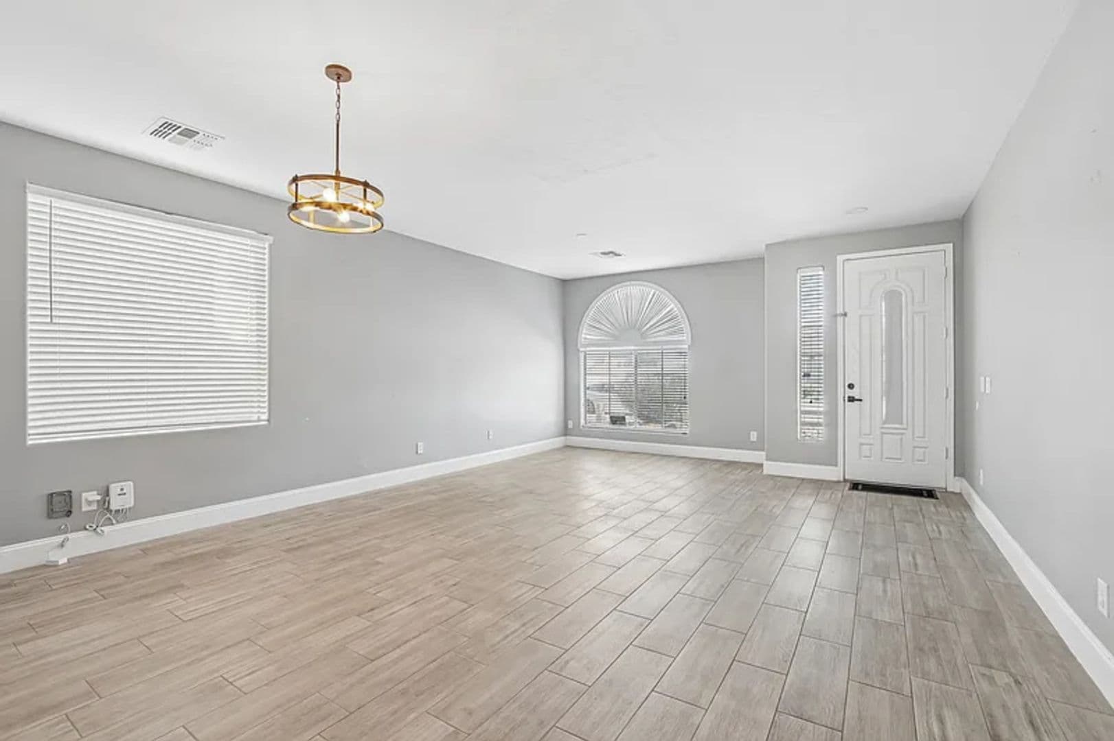 Maricopa House: 43578 W Cydnee Dr
