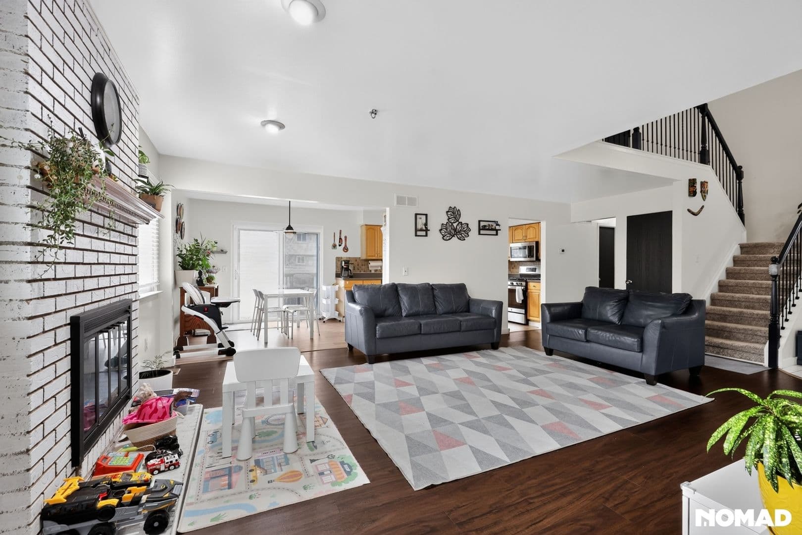 Canton House: 1225 Whittier Dr