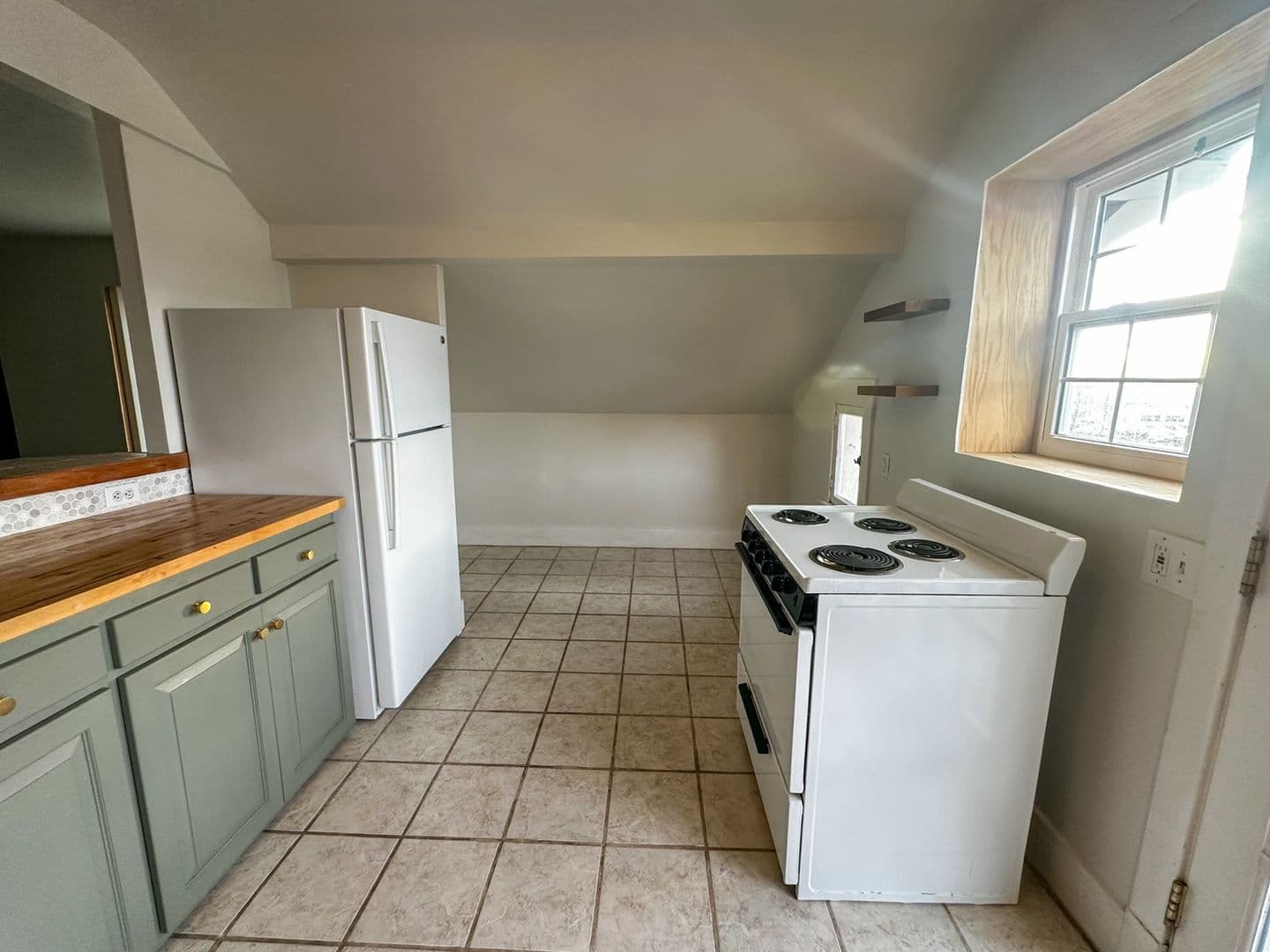 Denver House: 1615 Carr St
