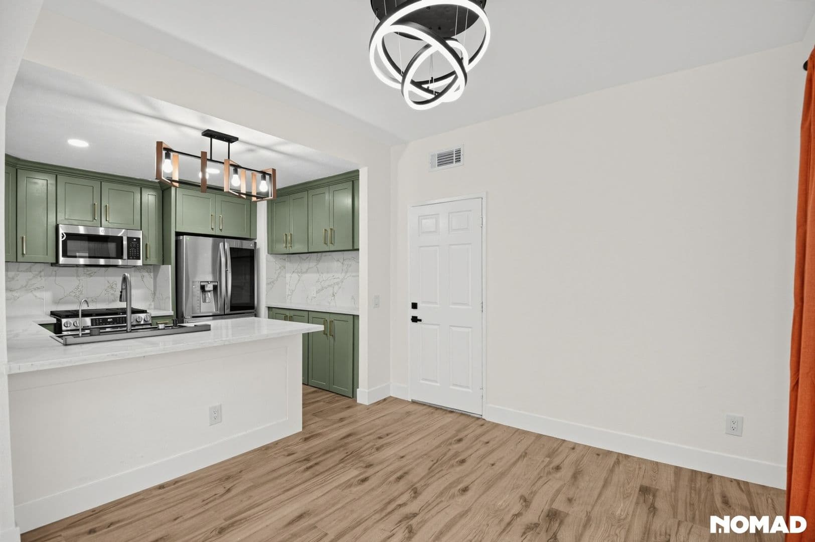Valencia Townhome: 25845 Mcbean Pkwy