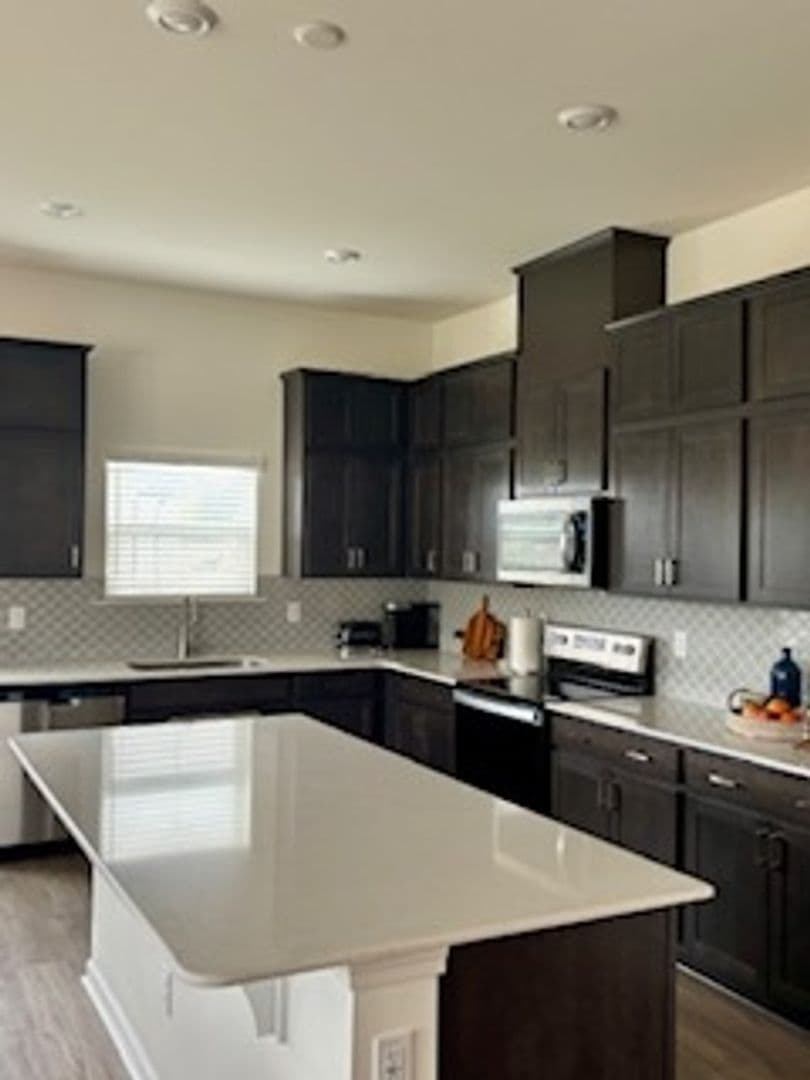 Willow Spring House: 1612 Willow Landing Way