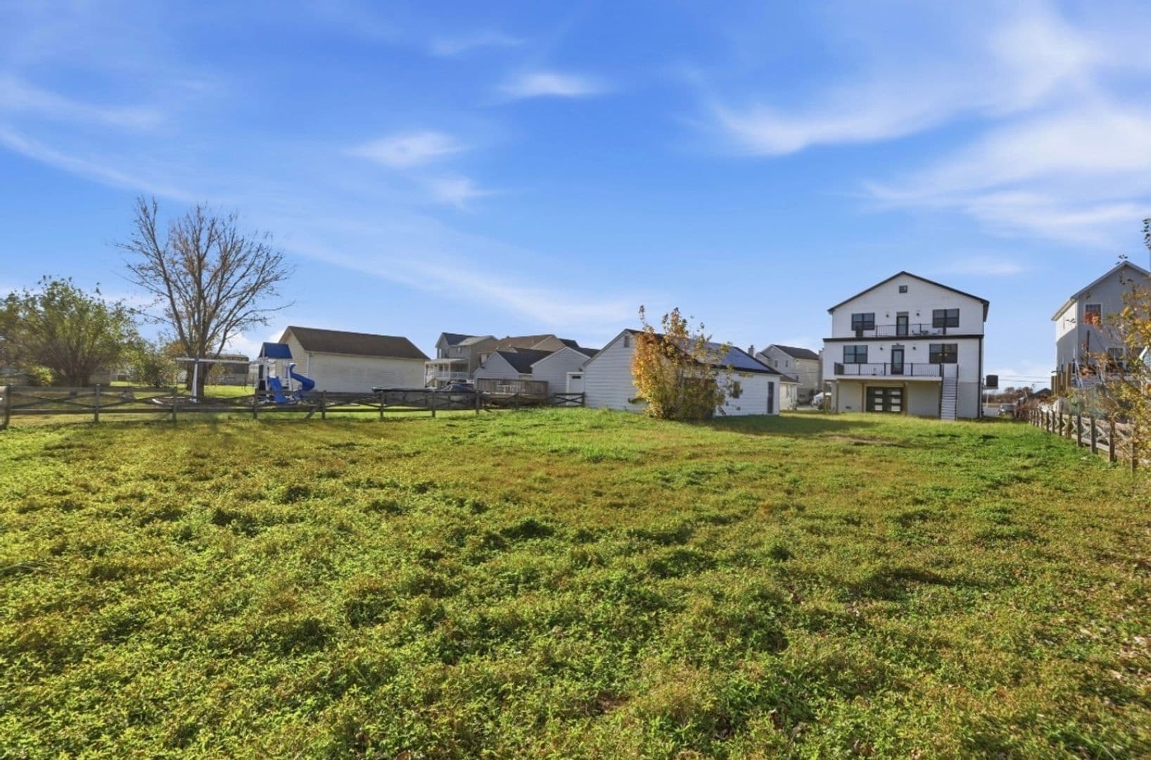 Sparrows Point House: 6931 River Dr Rd