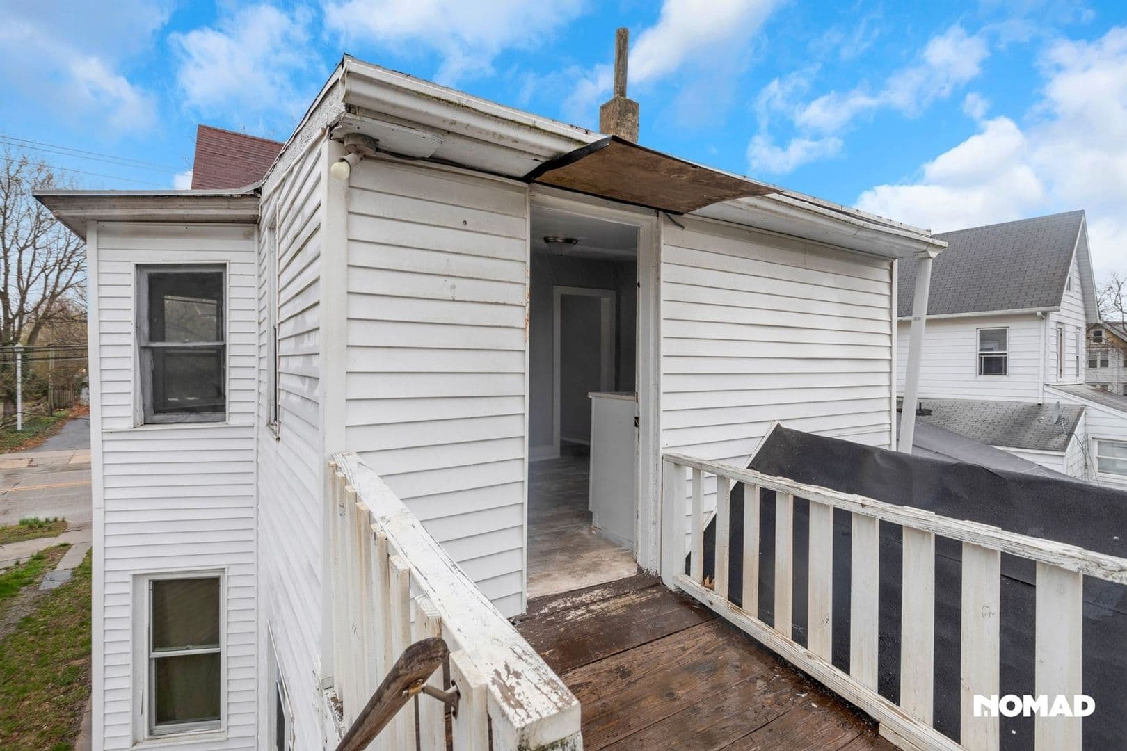 Salem Townhome: 380 E Broadway