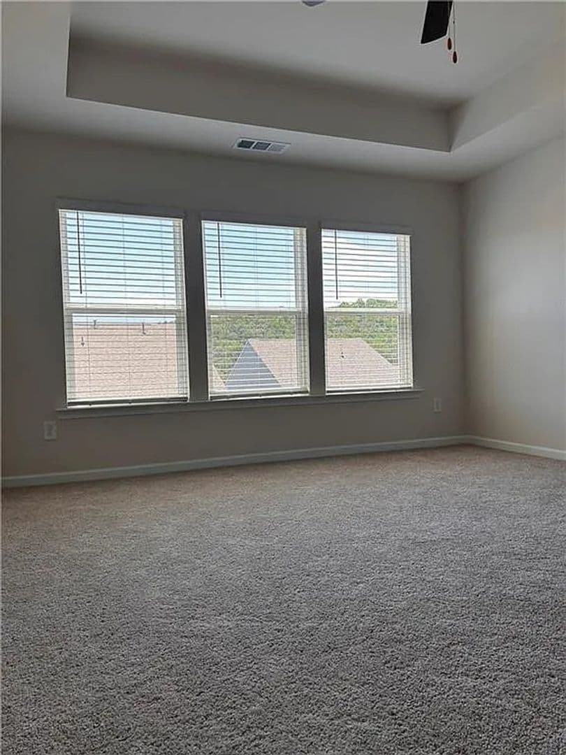 Dawsonville House: 38 Windover Way