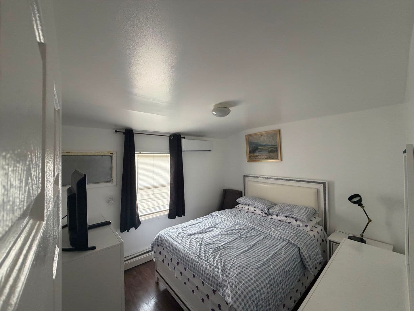 Springfield Gardens Townhome: 23038 147th Ave