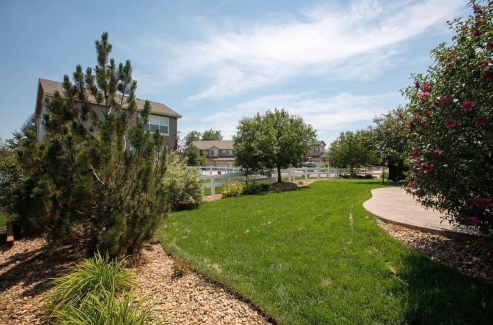 Loveland House: 6281 Sea Gull Cir
