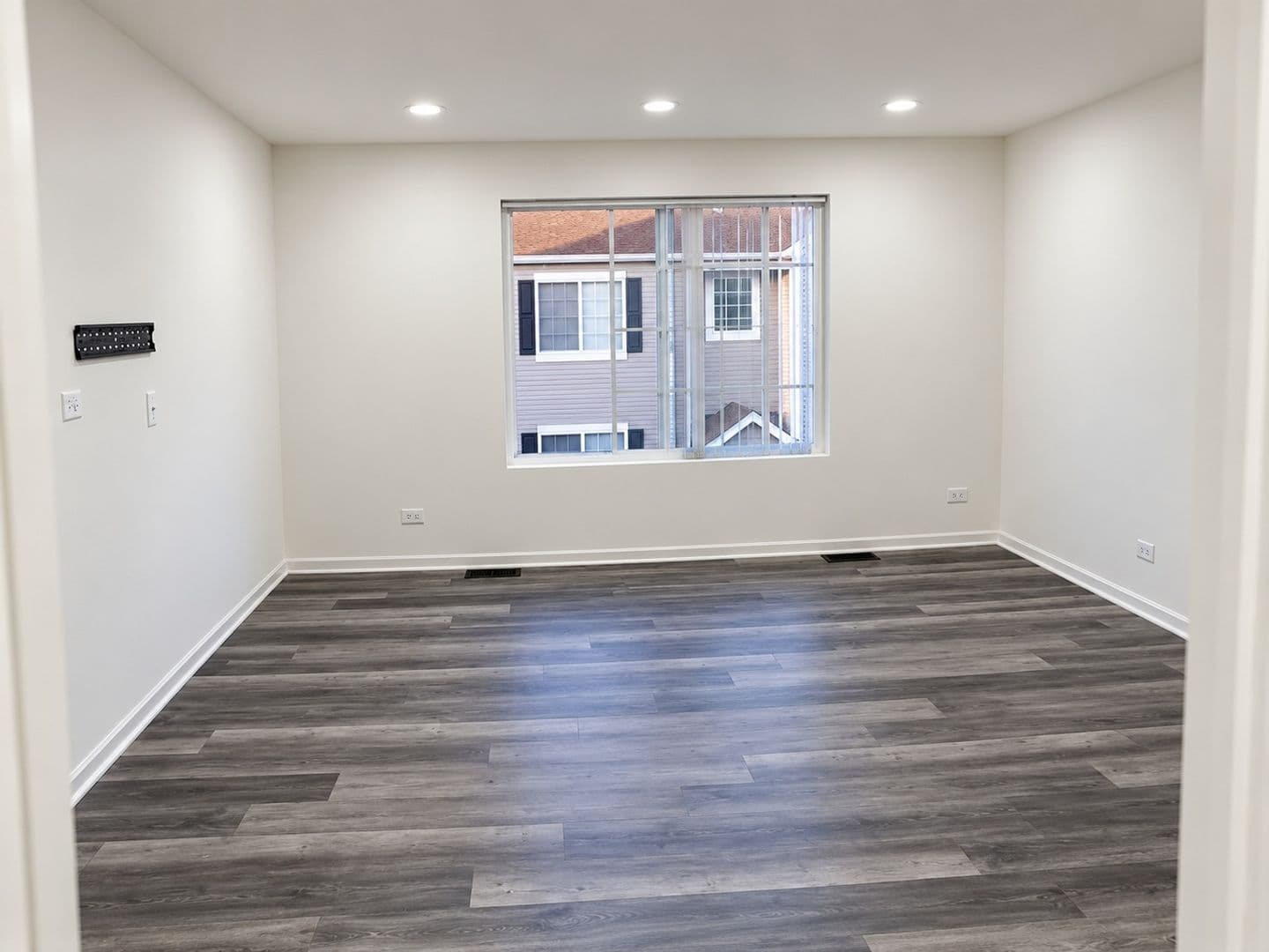 Montgomery House: 1423 Manning Ave