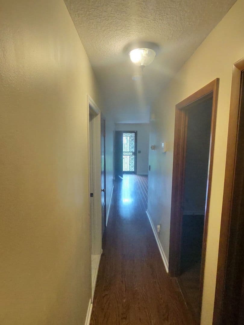 Jacksonville House: 7325 Calvin St