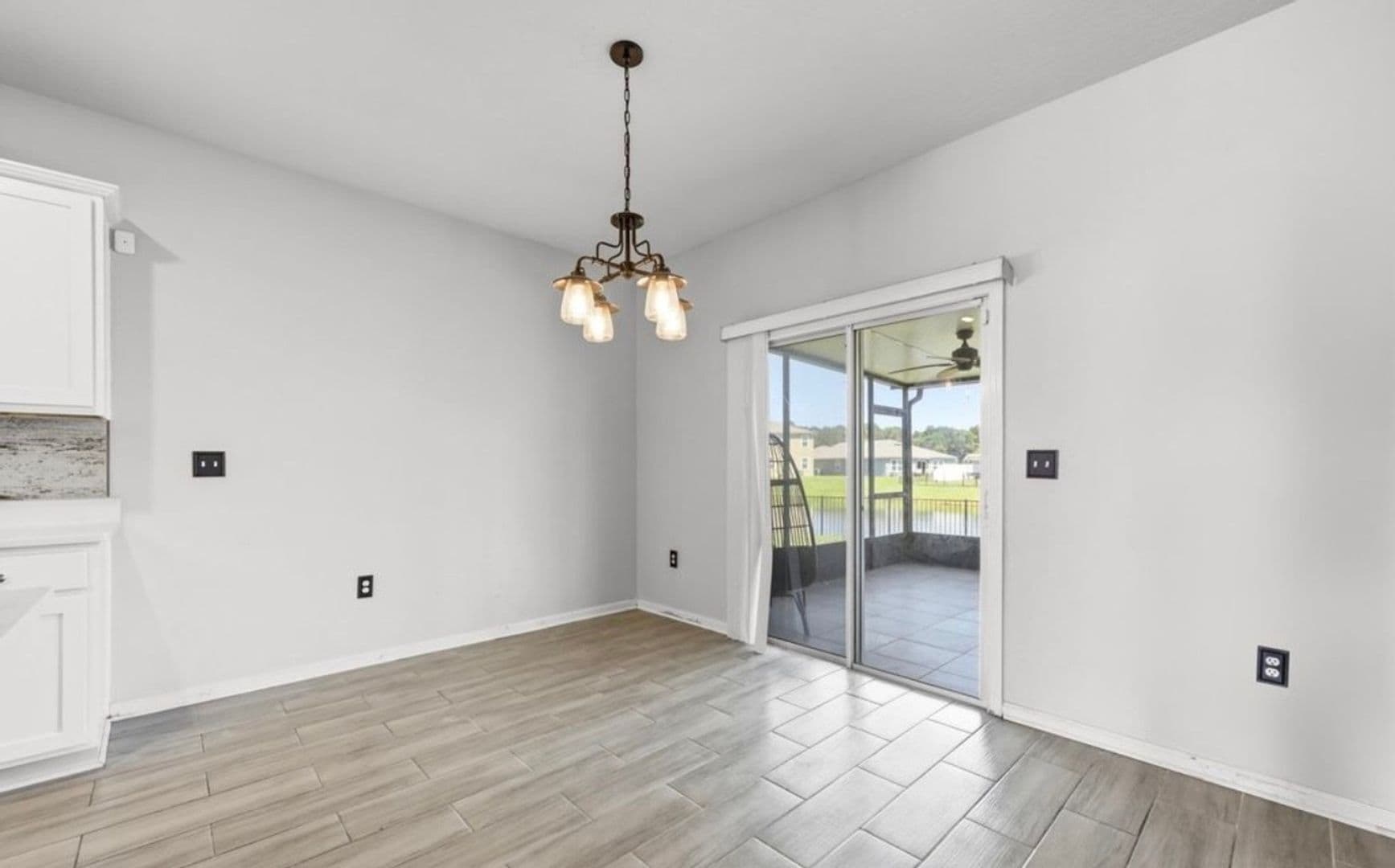 Jacksonville House: 3512 Guppy Ct
