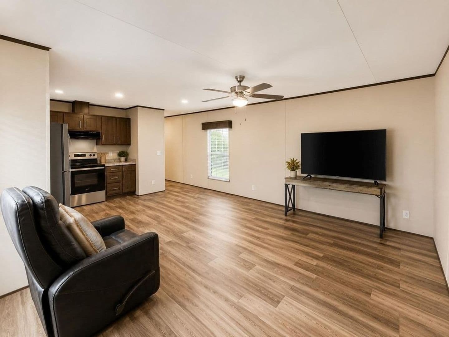 Pearland House: 2245 county road 130