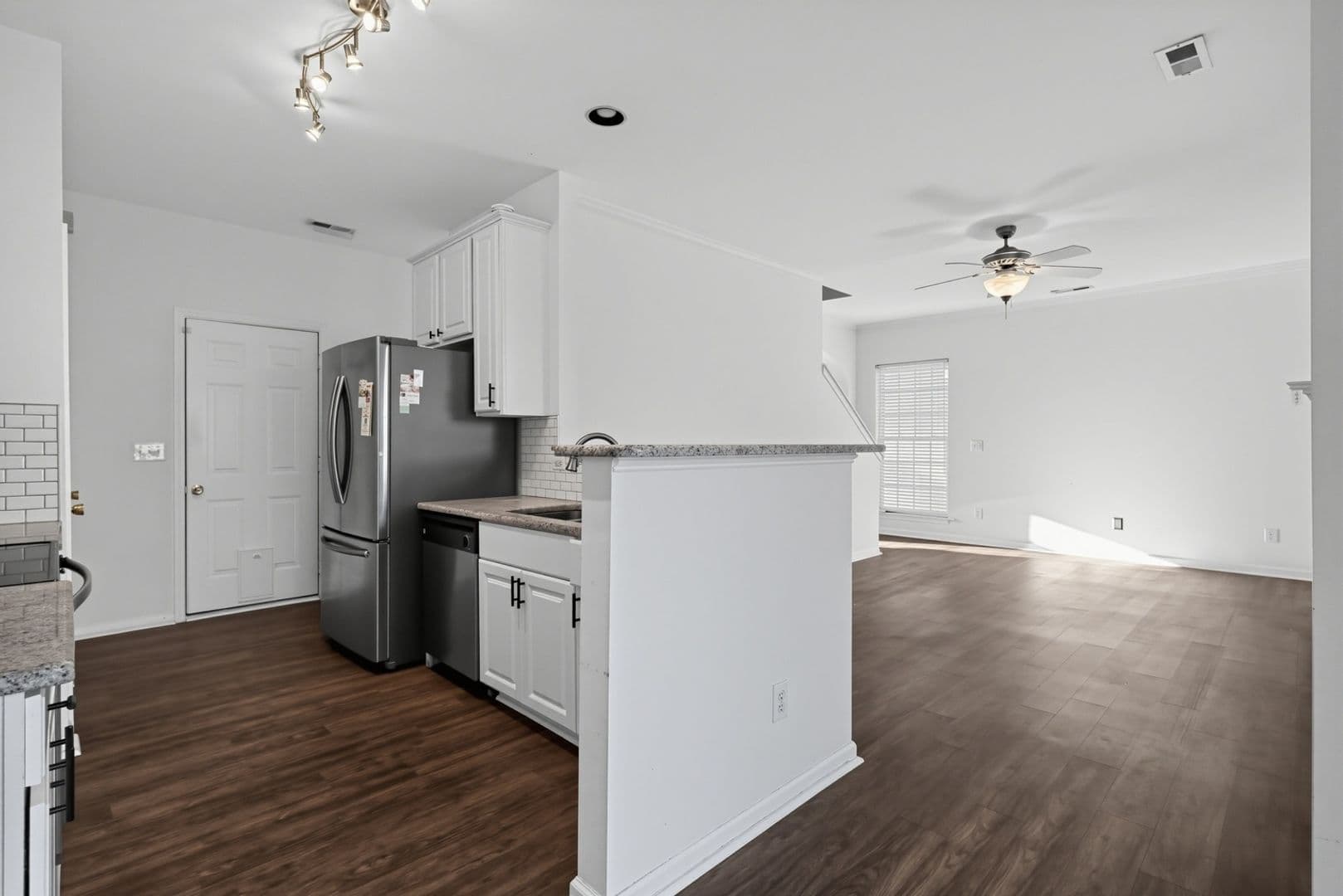 Raleigh House: 4708 Delta Vision Ct