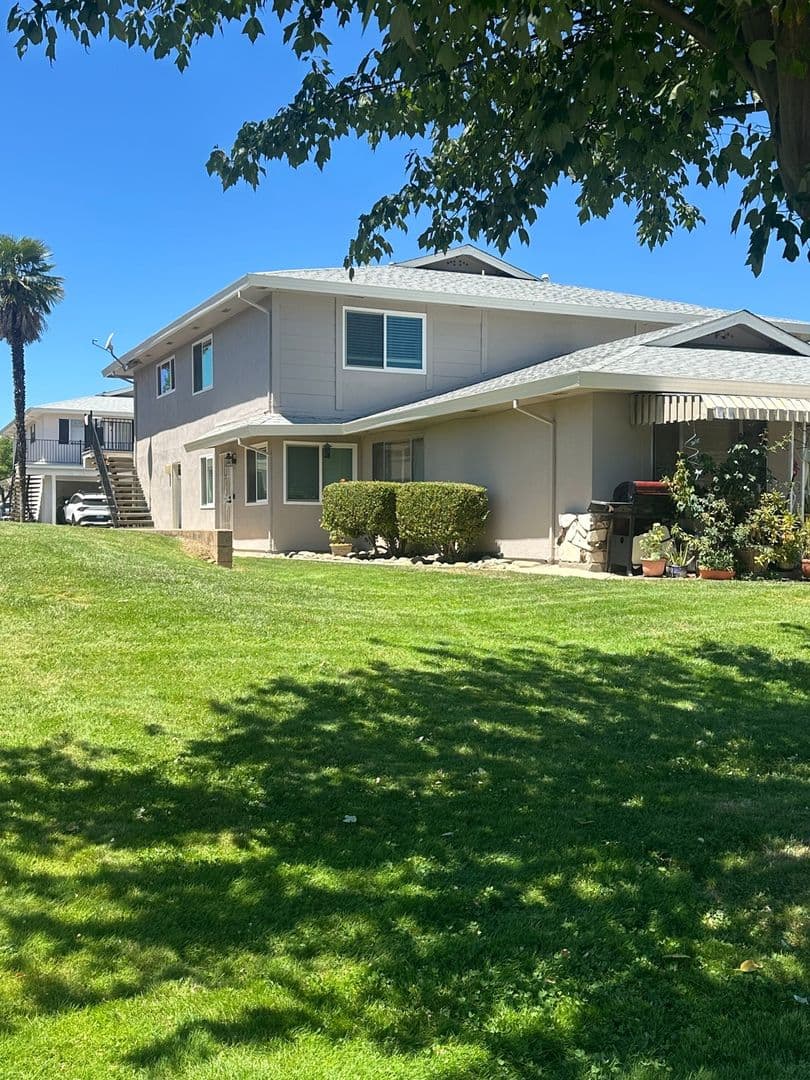 Auburn Condo: 3673 Park Dr