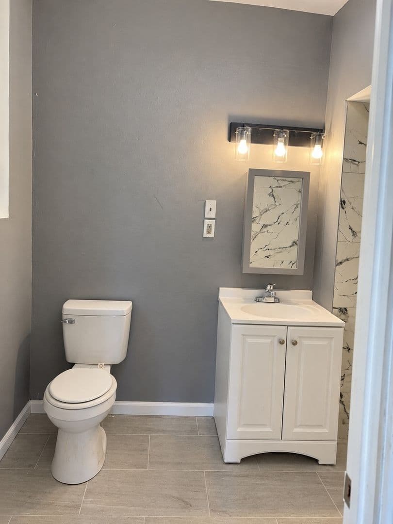 Scranton Townhome: 932 Madison Ave