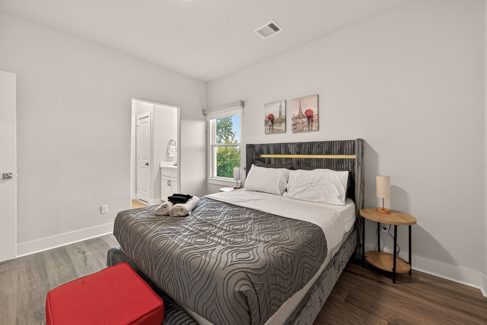 Houston Townhome: 4221 Galesburg St