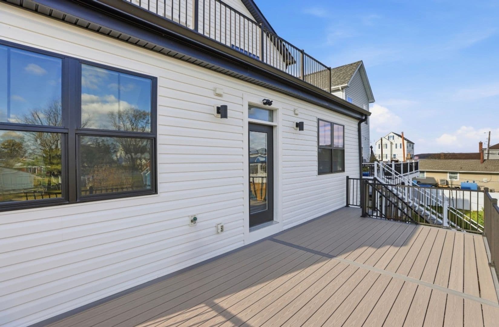 Sparrows Point House: 6931 River Dr Rd