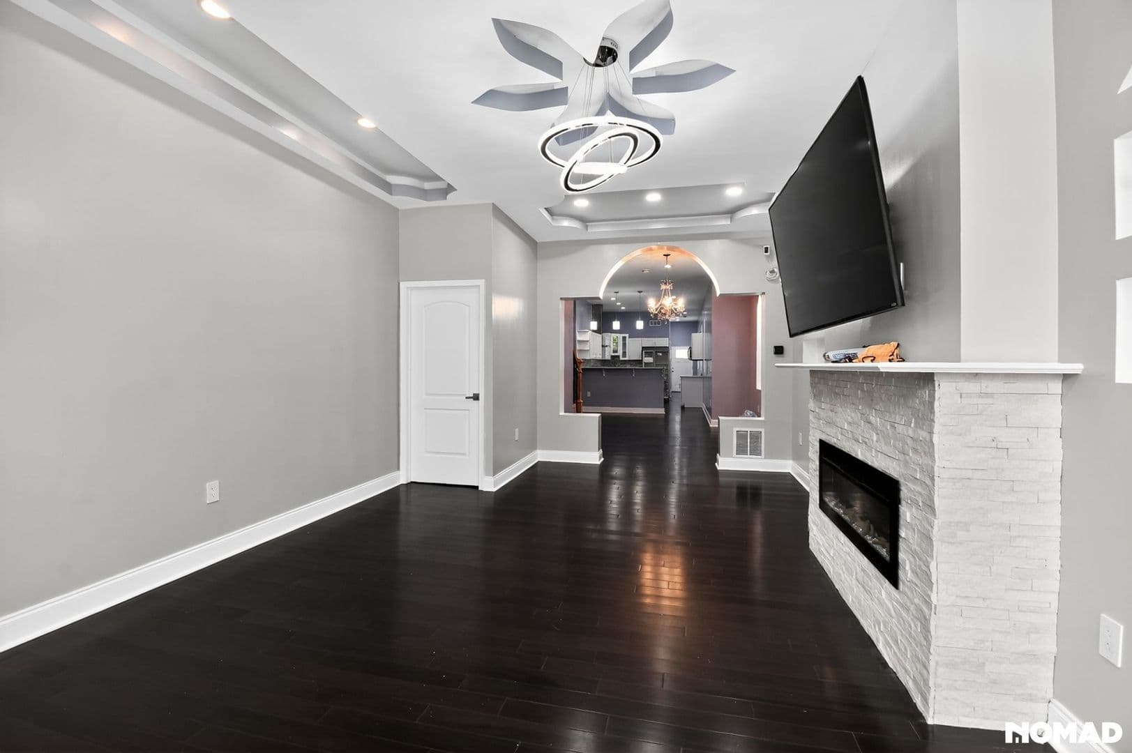Baltimore Townhome: 118 S Fulton Ave