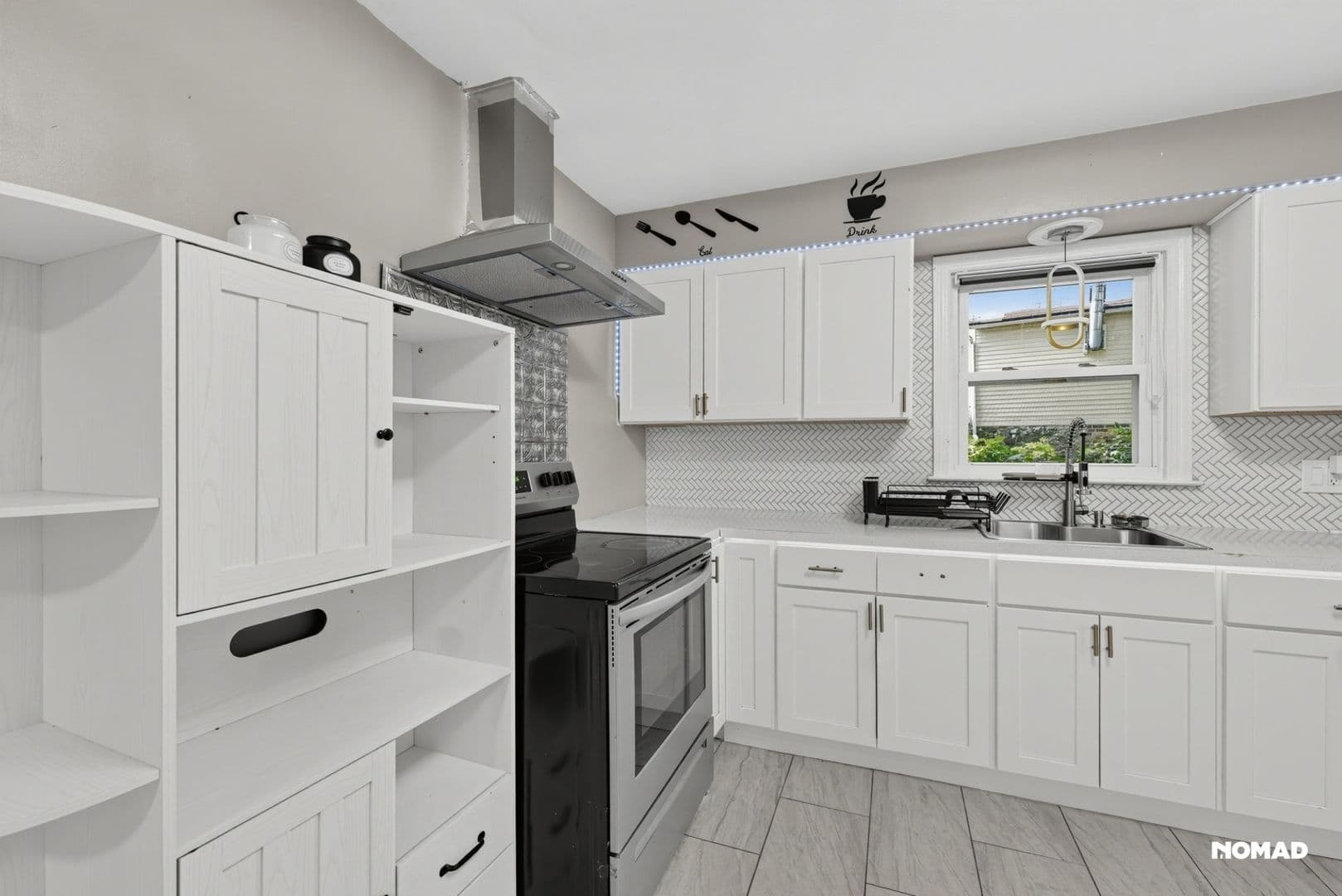 Waterbury House: 14 Fairfax St