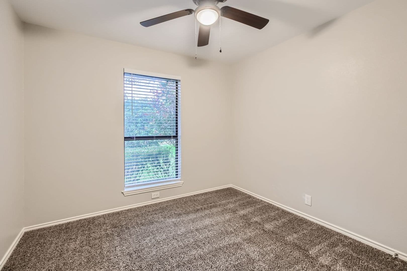 San Antonio House: 4514 Dove Lake St