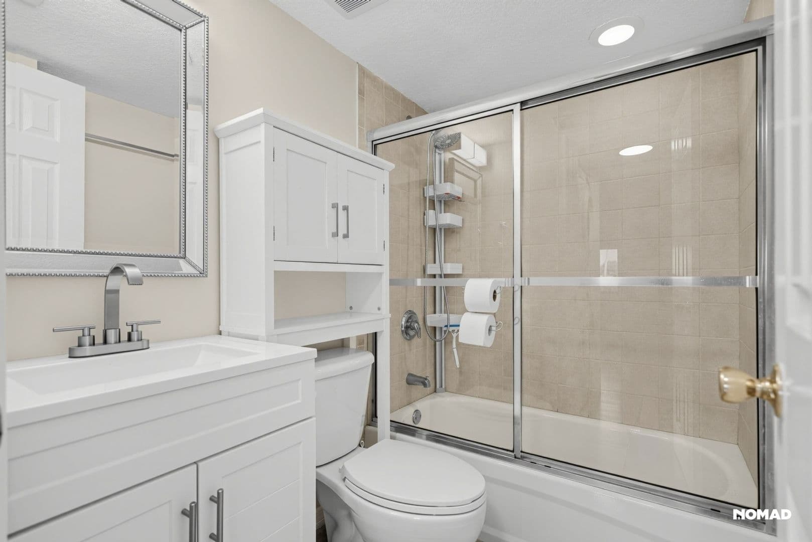 Jensen Beach Condo: 10600 S Ocean Dr