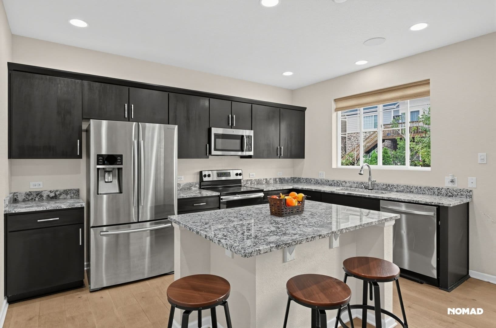 Aurora House: 7281 S Old Hammer Way