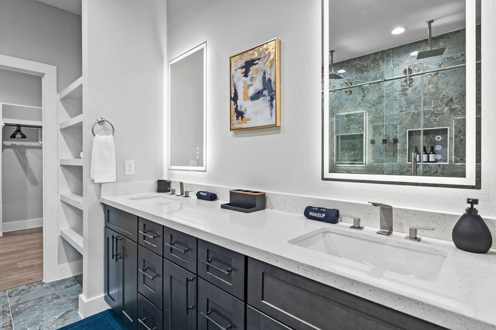 Houston House: 825 Paul Quinn St