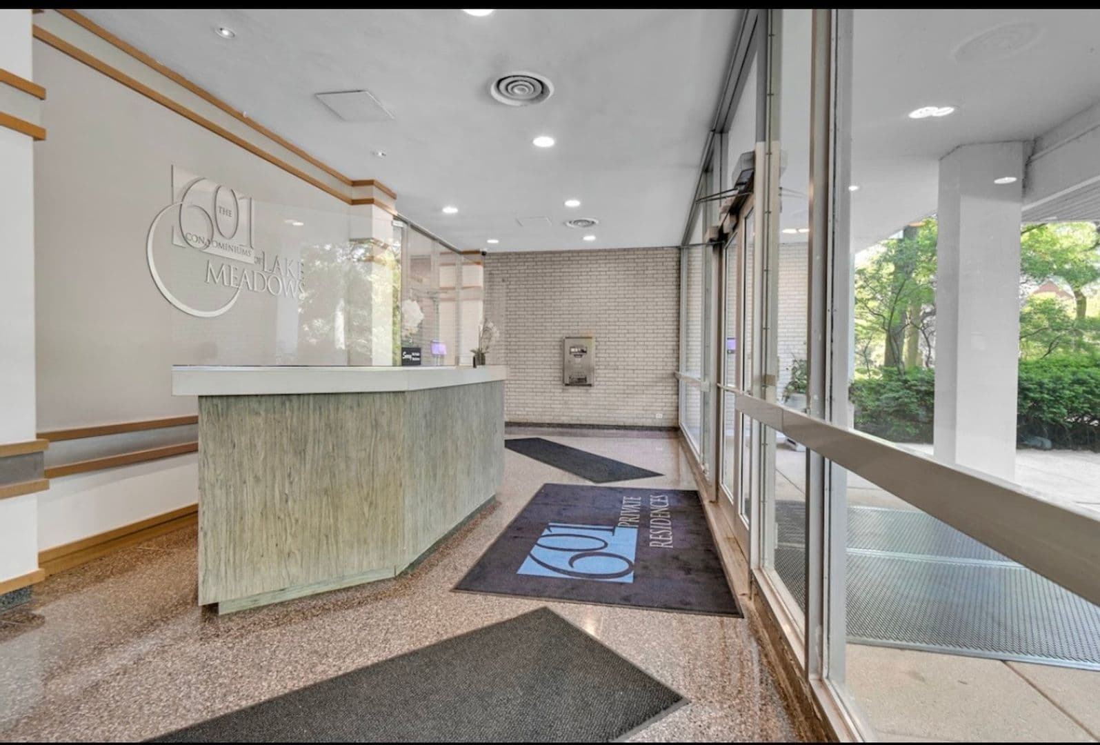 Chicago Condo: 601 E 32nd St