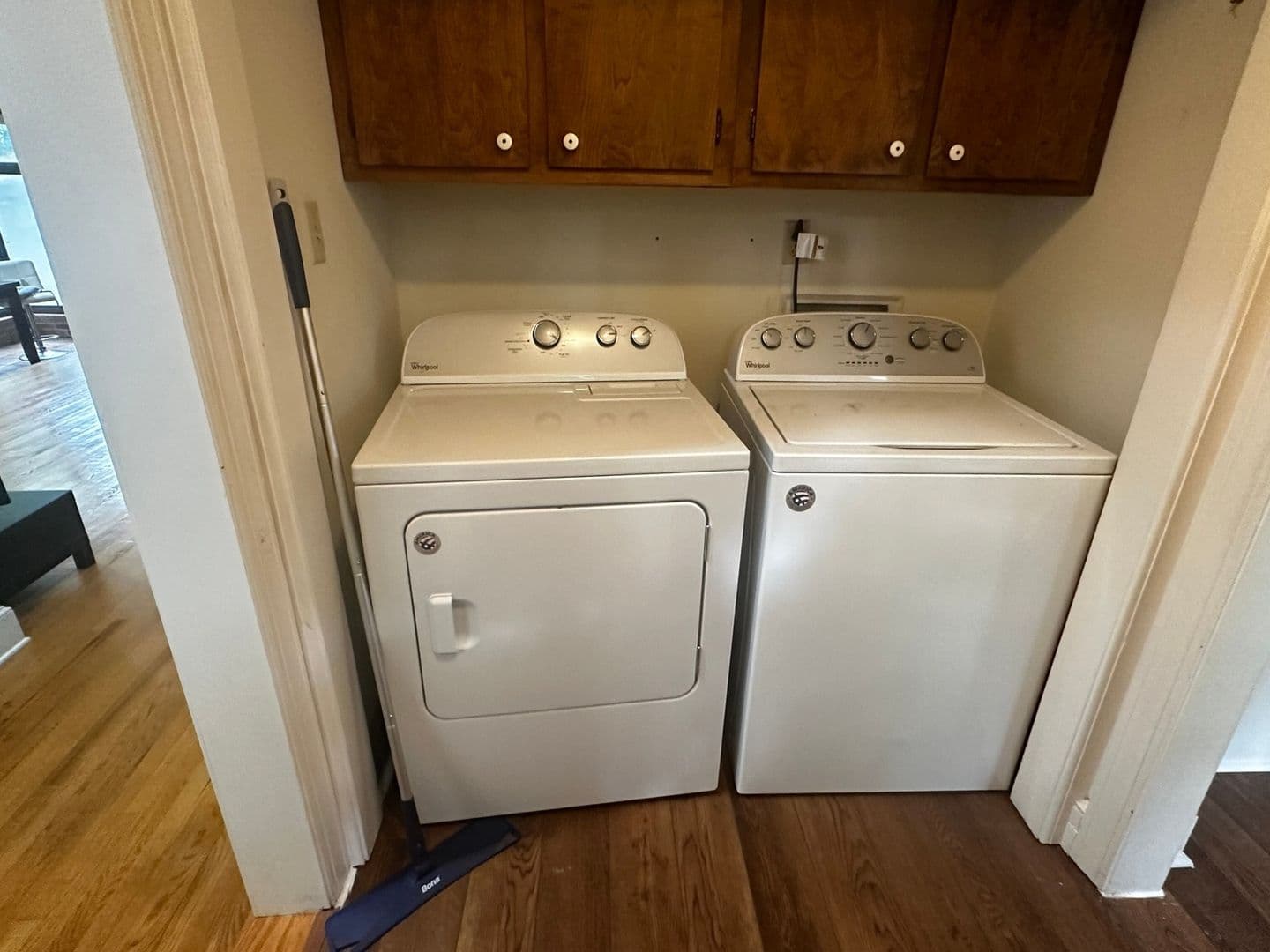 Charlotte House: 4316 Brookwood Rd