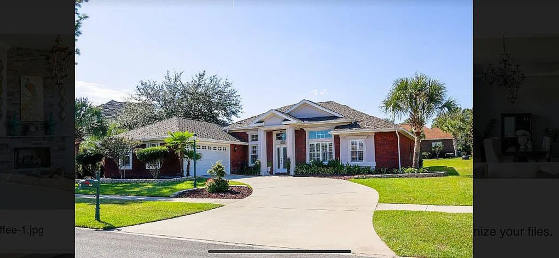 Crestview House: 4602 Chanan Dr