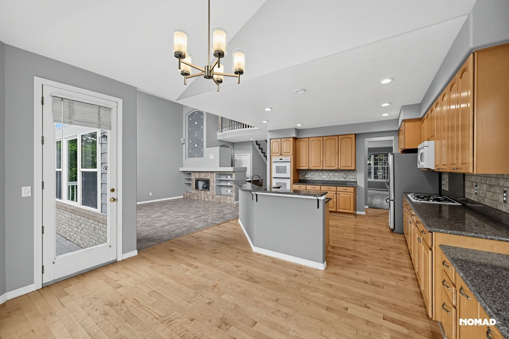 Aurora House: 21955 E Costilla Dr