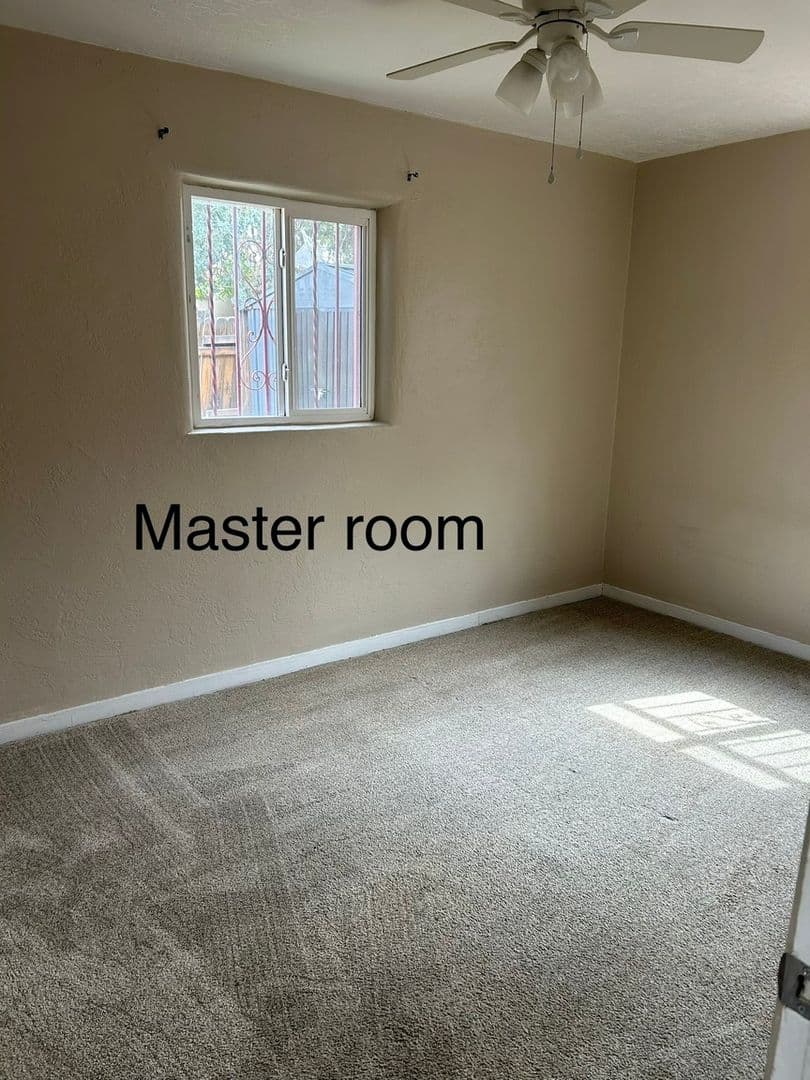Albuquerque House: 2534 Cagua Dr NE