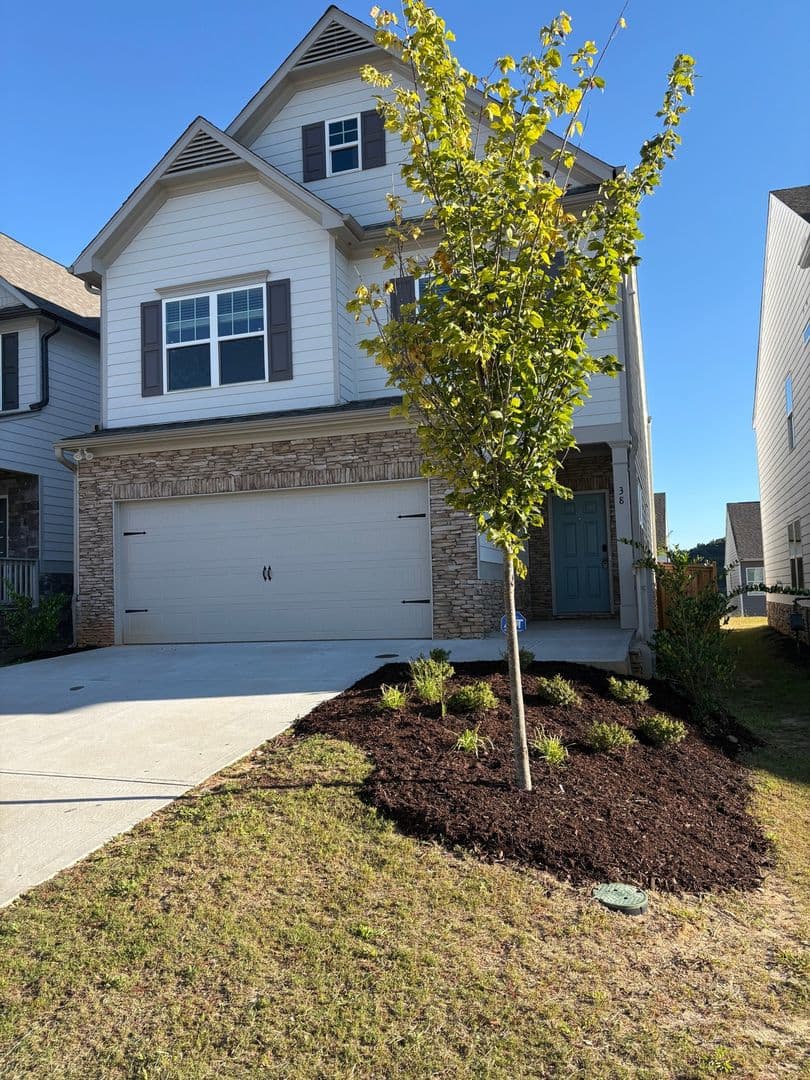 Dawsonville House: 38 Windover Way