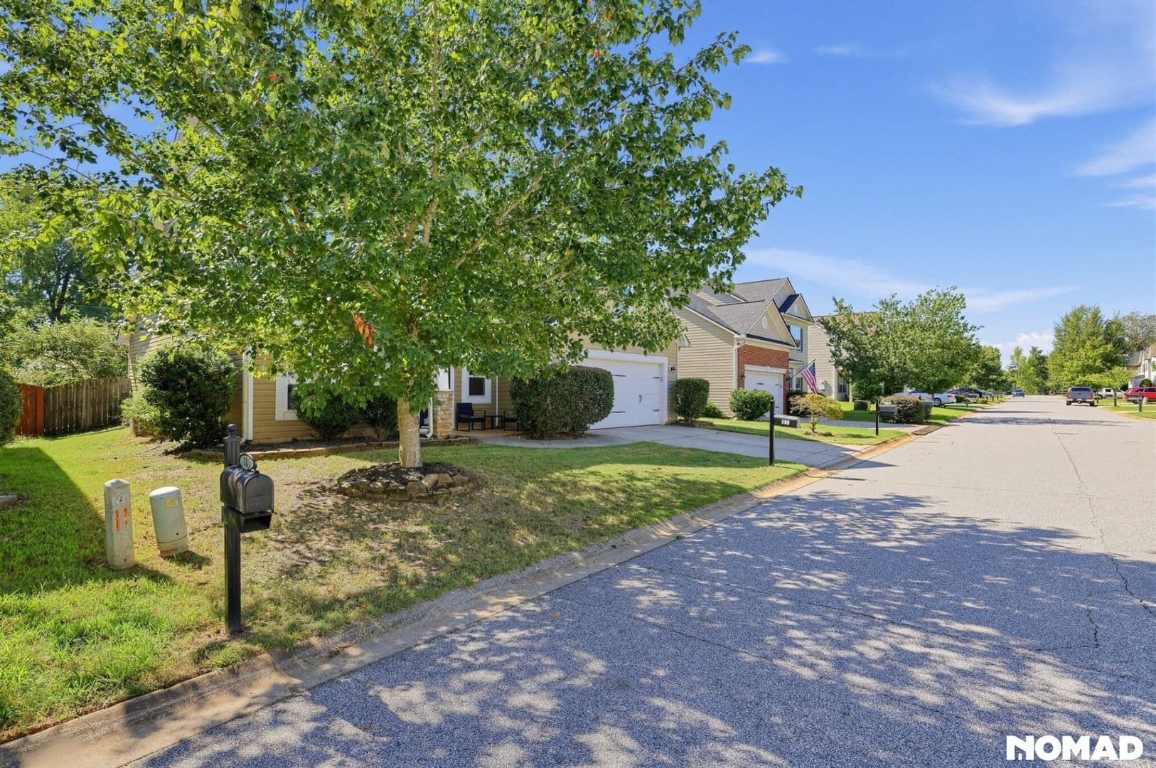 Simpsonville House: 302 Barrett Chase Dr