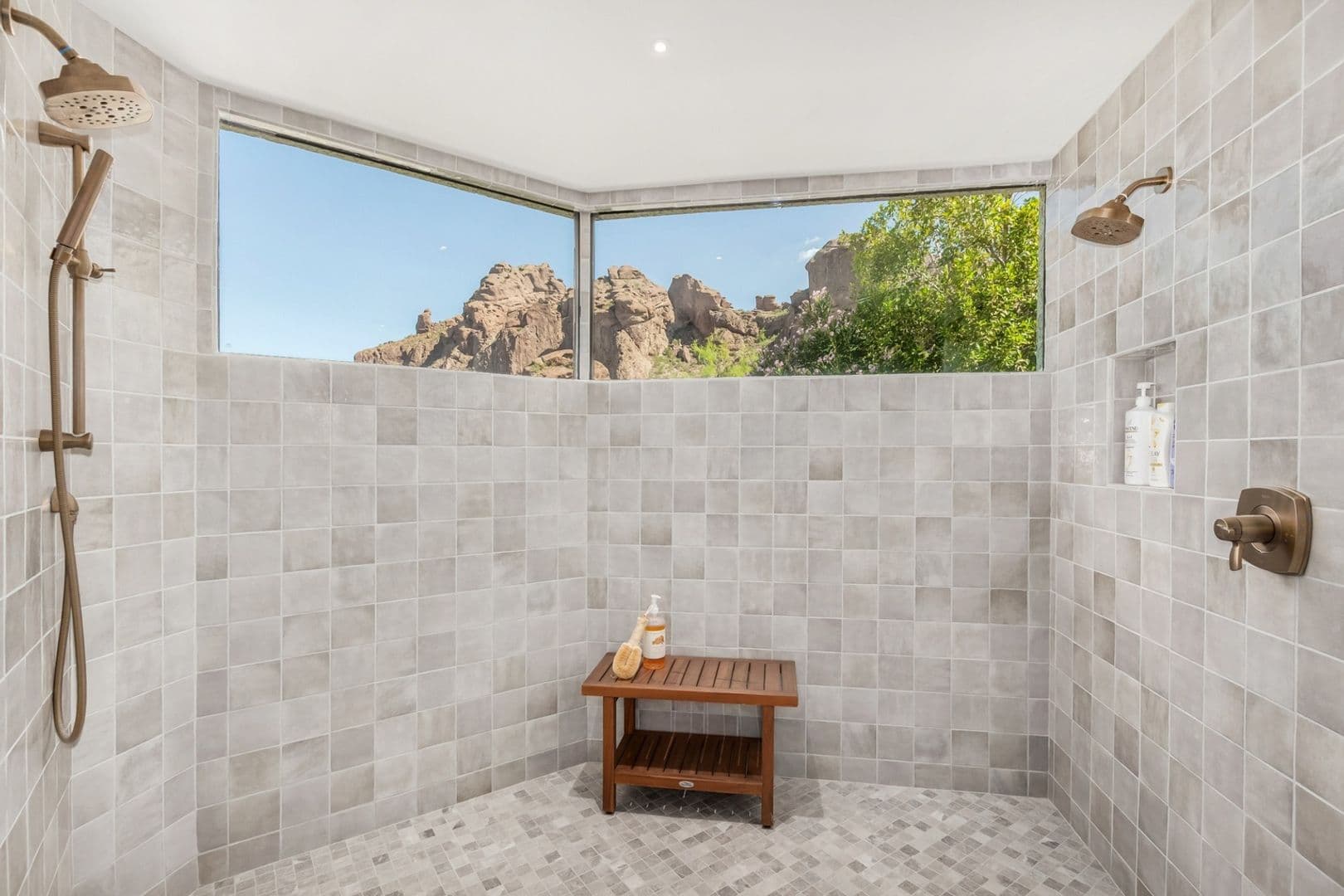 Phoenix House: 5655 N Camelback Canyon Dr