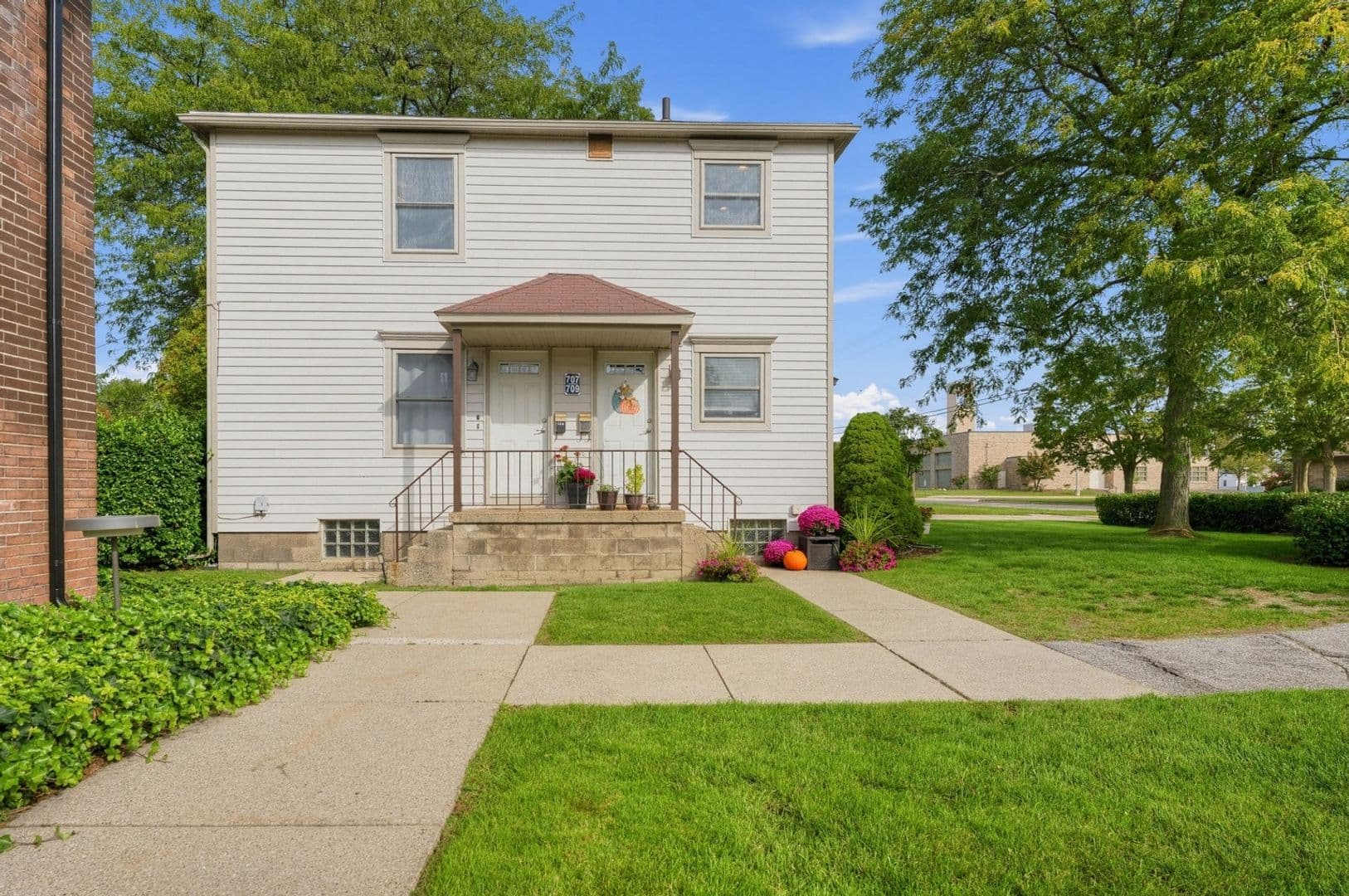 Grand Haven Condo: 709 S Despelder St