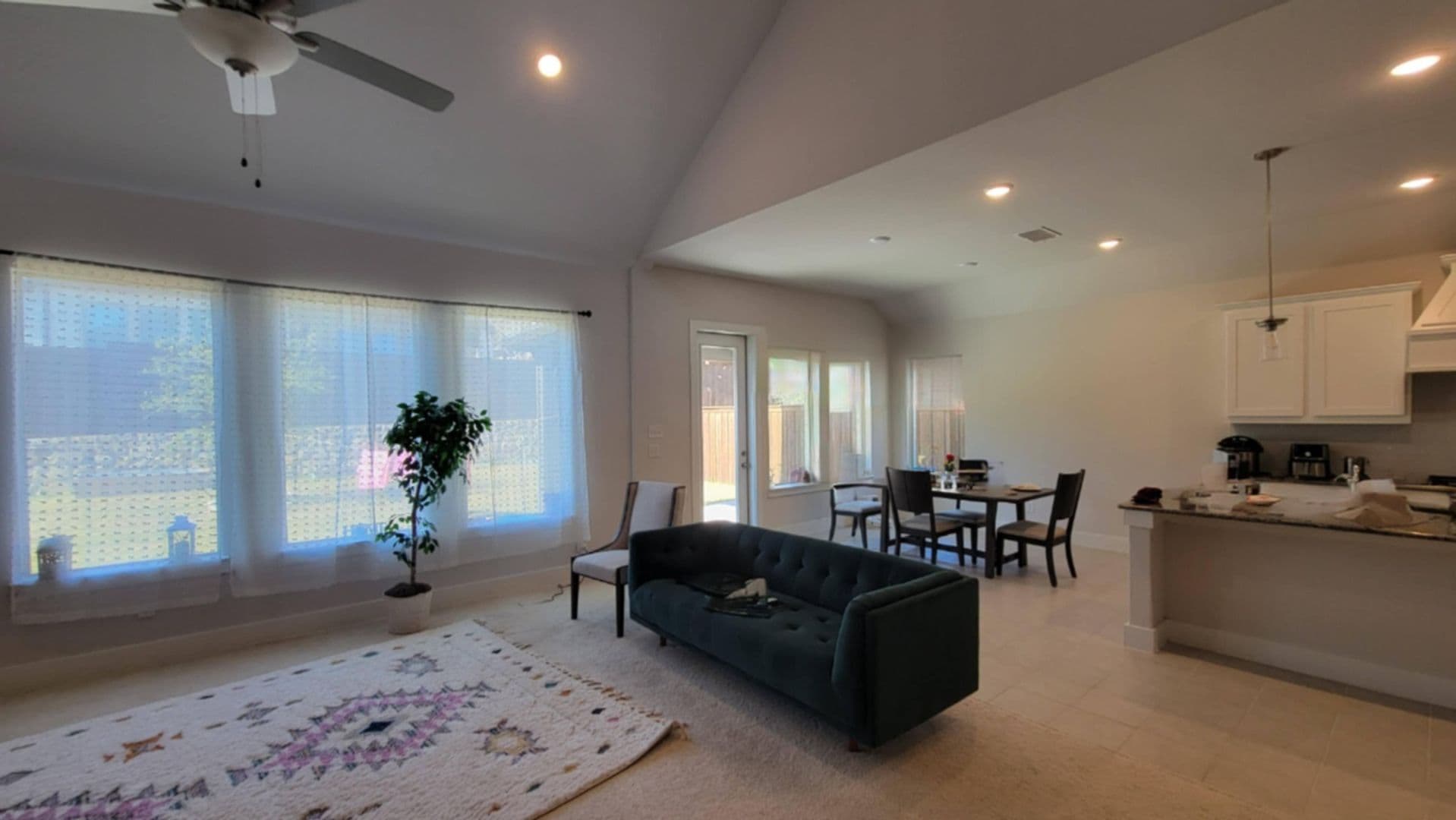 Fort Worth House: 5708 Embargo Rd