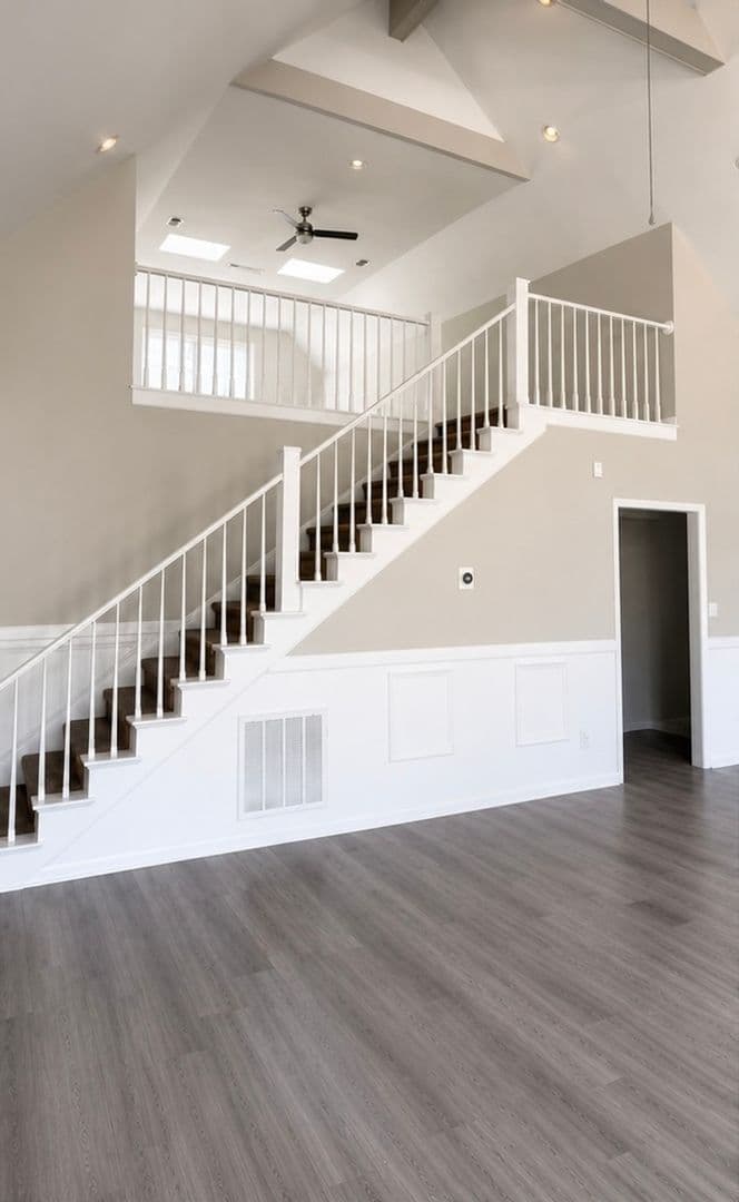 Fayetteville House: 2900 Middlesex Rd
