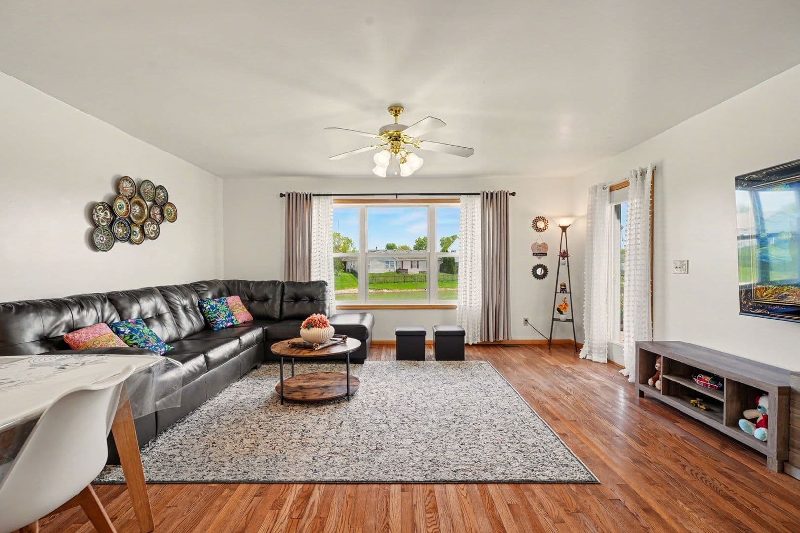 Champaign House: 708 Erin Dr