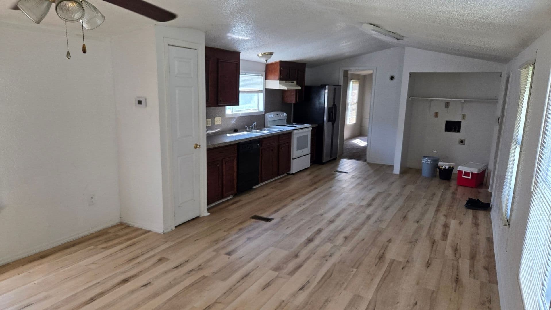Fresno House: 617 Hickory St