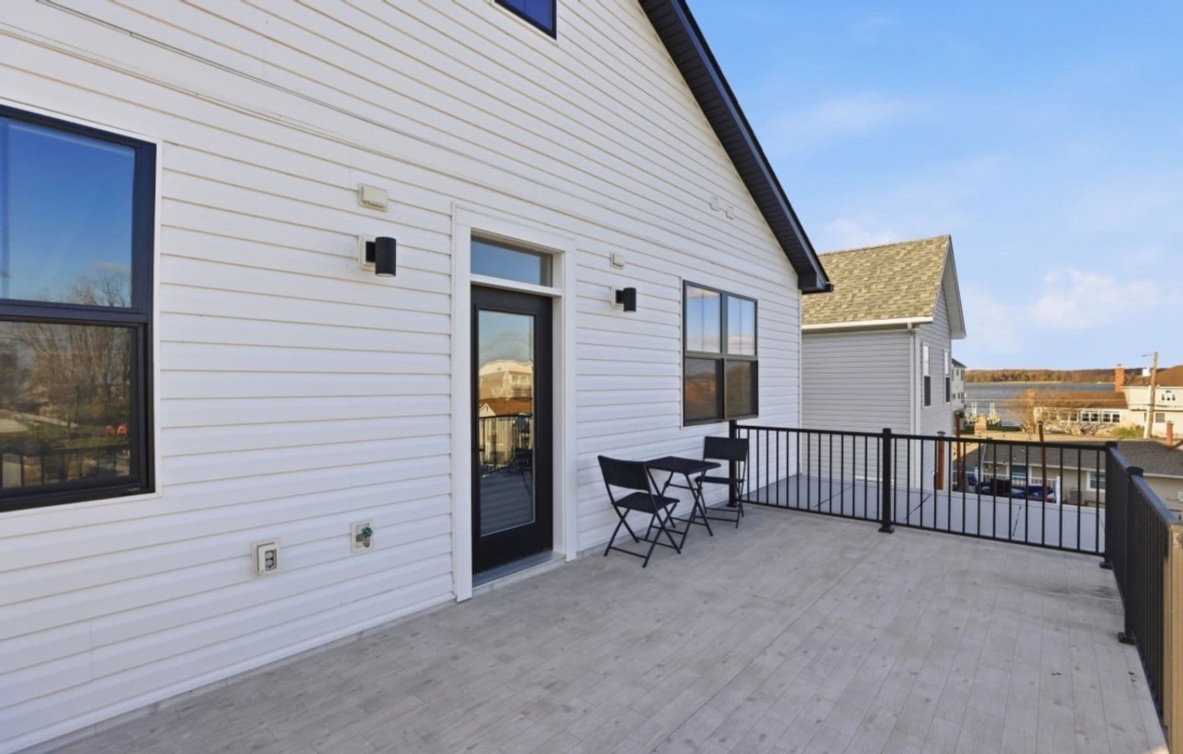 Sparrows Point House: 6931 River Dr Rd