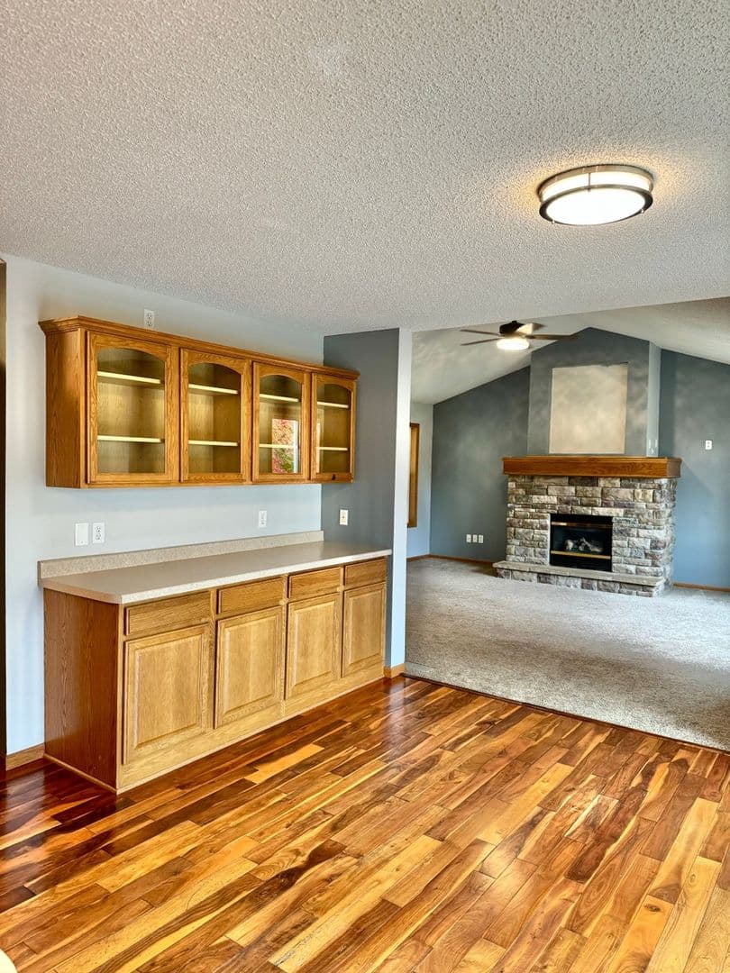 Forest Lake House: 4949 206 Dr Ct N
