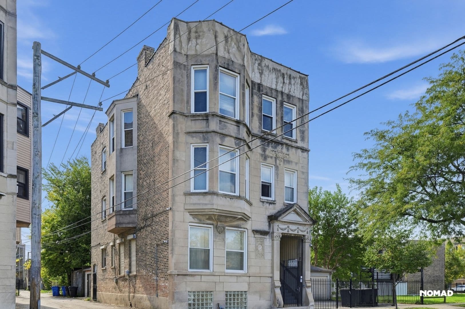 Chicago Townhome: 63 E 56th st