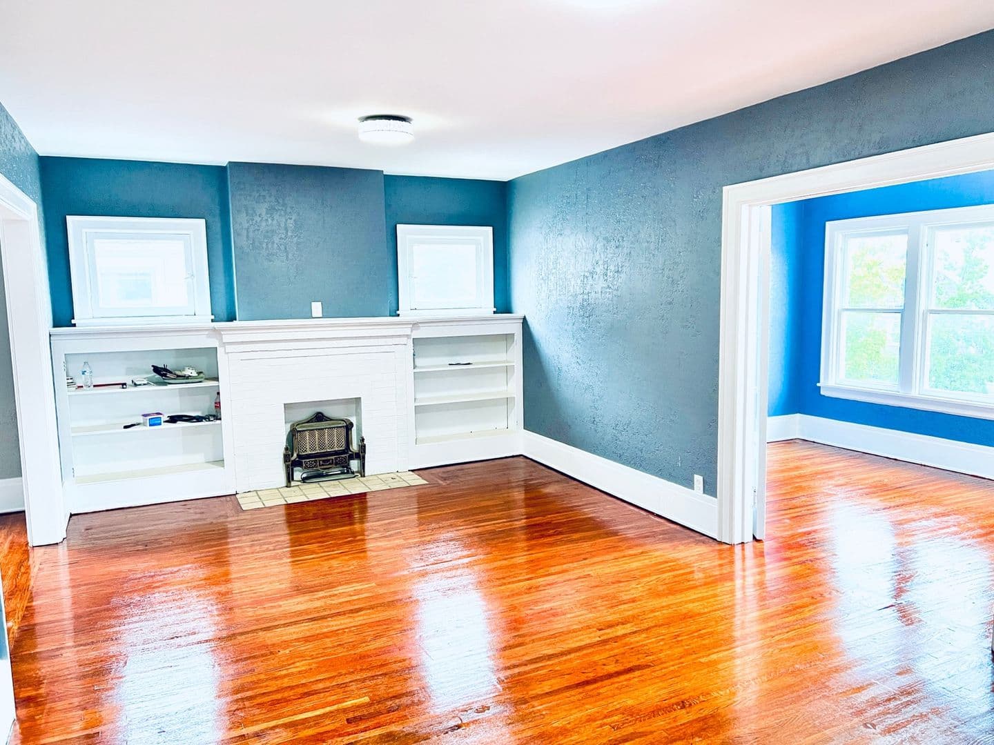 Buffalo Townhome: 313 Lasalle Ave