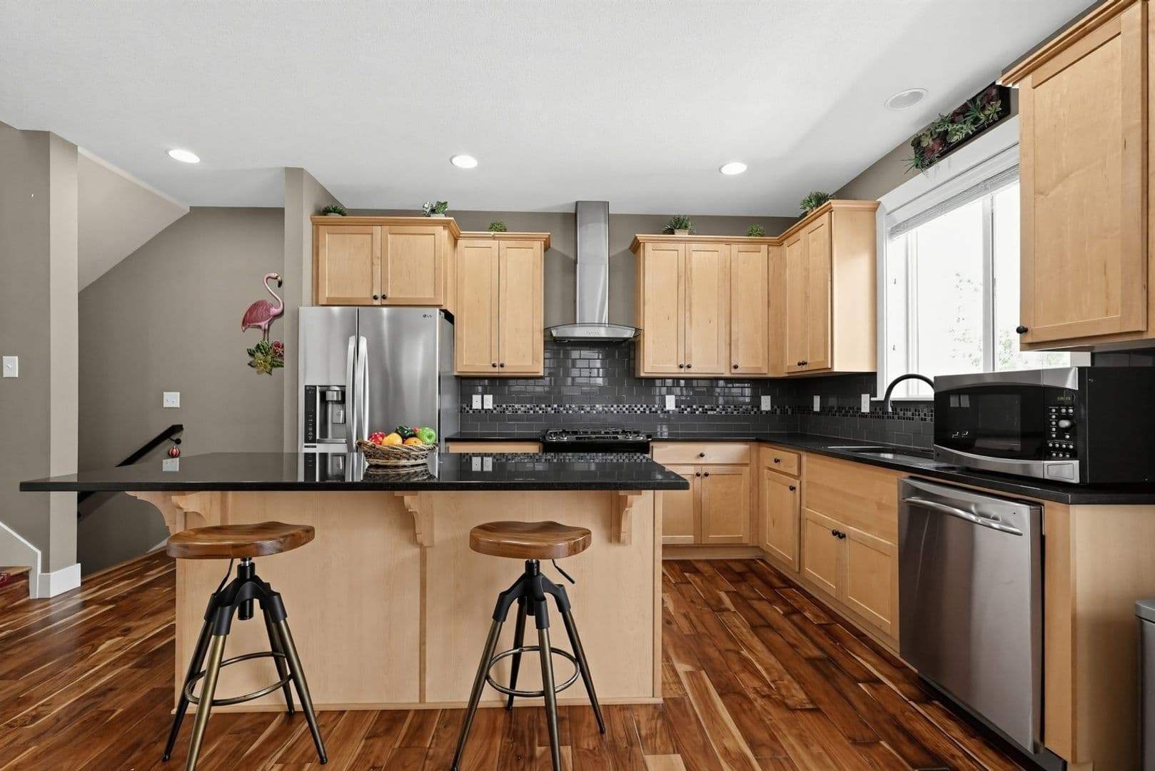 Portland House: 3830 NW Unrath Pl