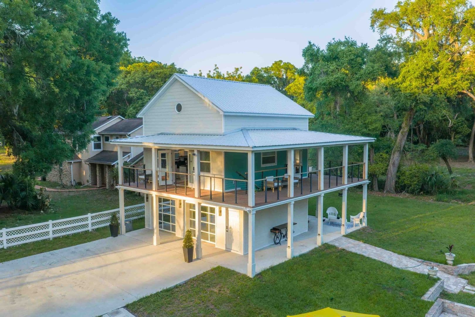 Ocoee House: 349 N Bluford Ave