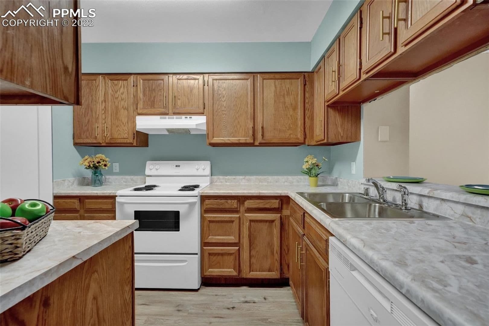 Colorado Springs Townhome: 3467 Queen Anne Way