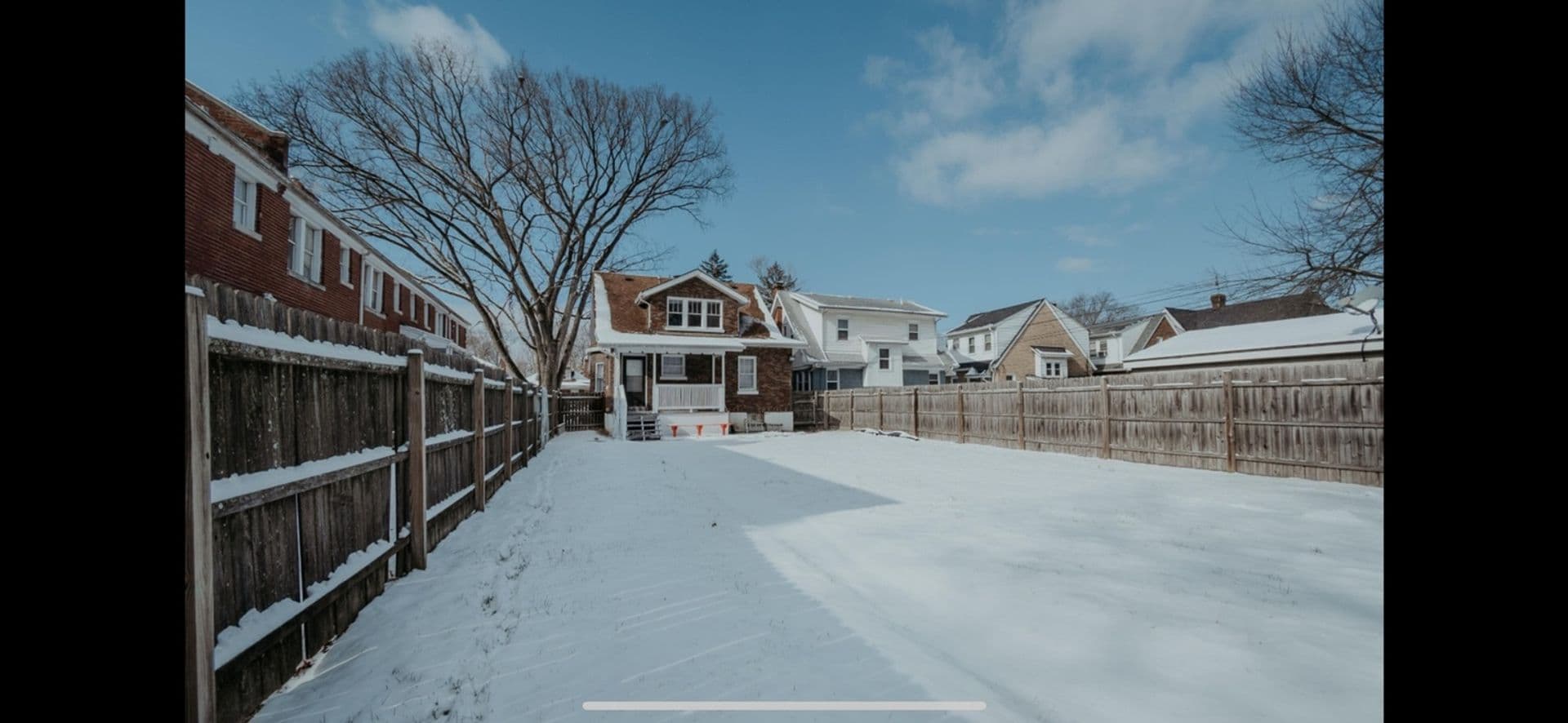 Louisville Townhome: 637 S 44th St
