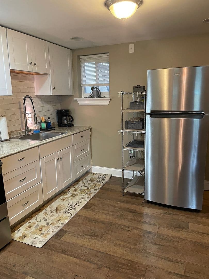 Wilimington Townhome: 1103 W 7th St